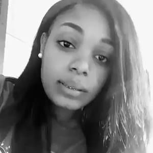 Meet your Posher, Mikah